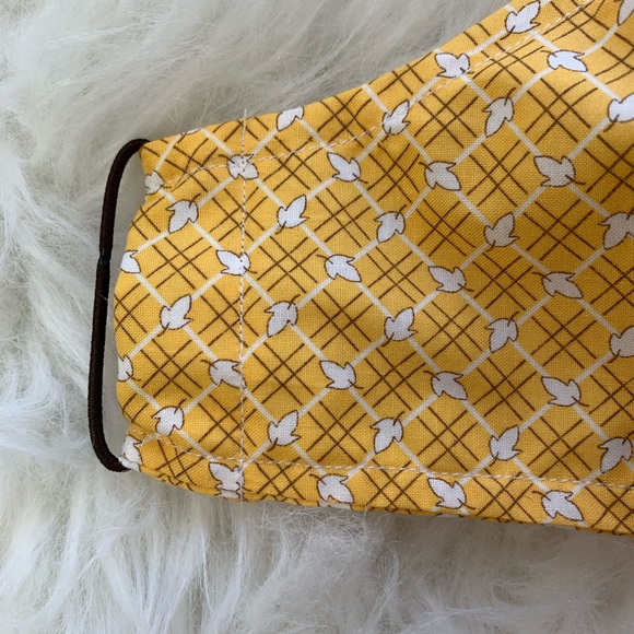 3 for $15 KIDS Fitted fabric face mask reusable - Picture 4 of 10